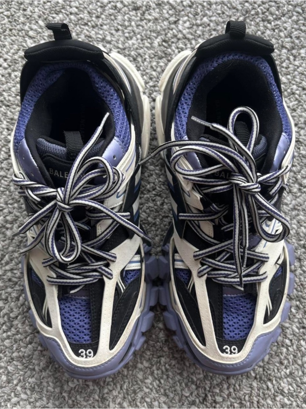 Balenciaga Black Interior Label Sneaker Detail